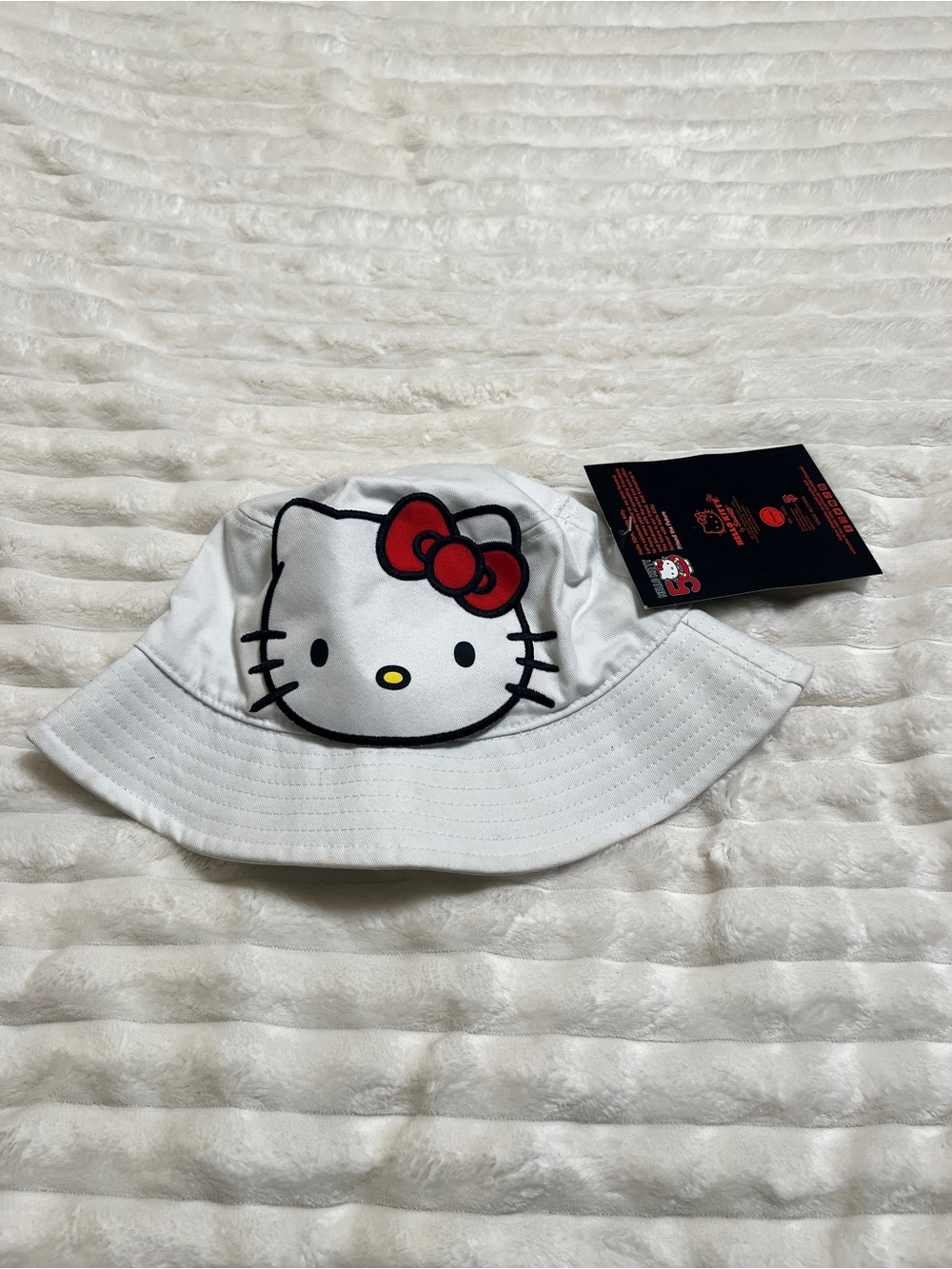 Hello Kitty White Bucket Hat with Red Bow